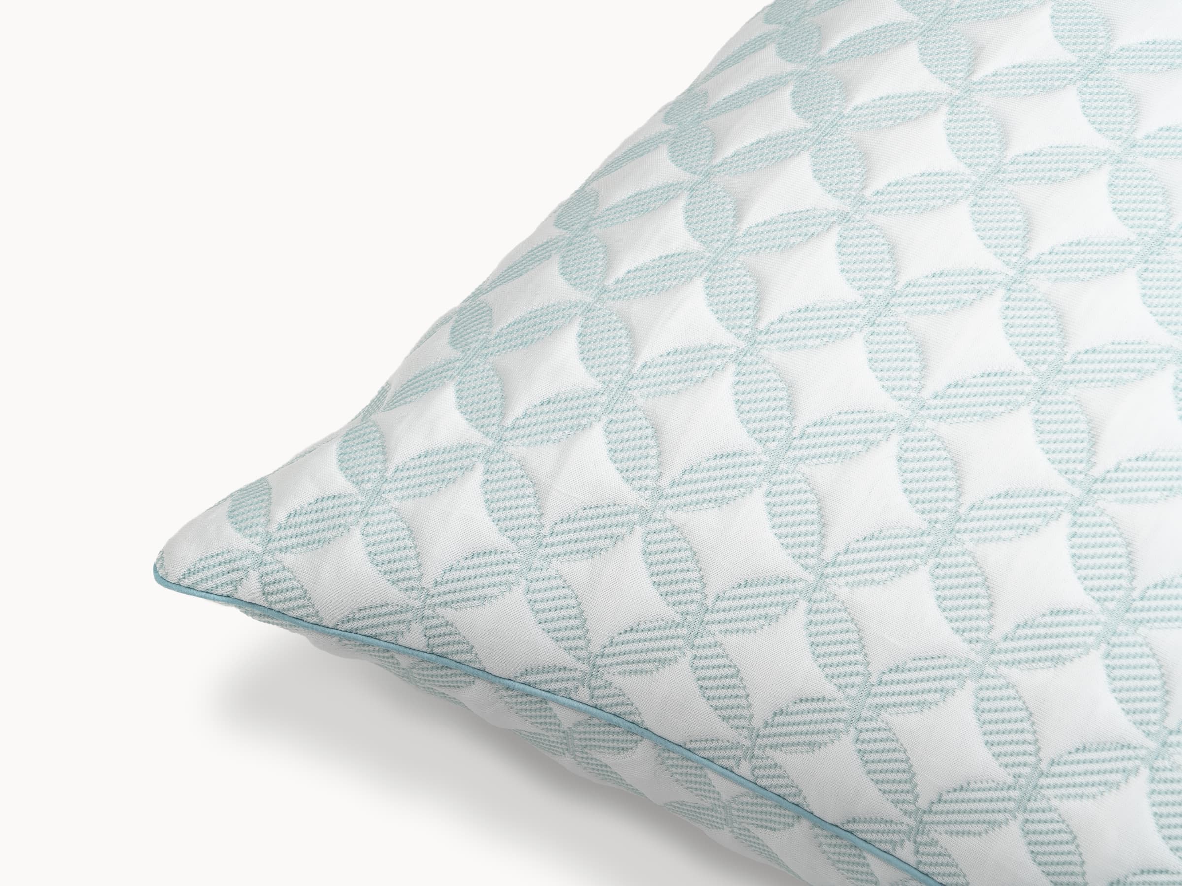Leesa Adjustable Chill Pillow 4