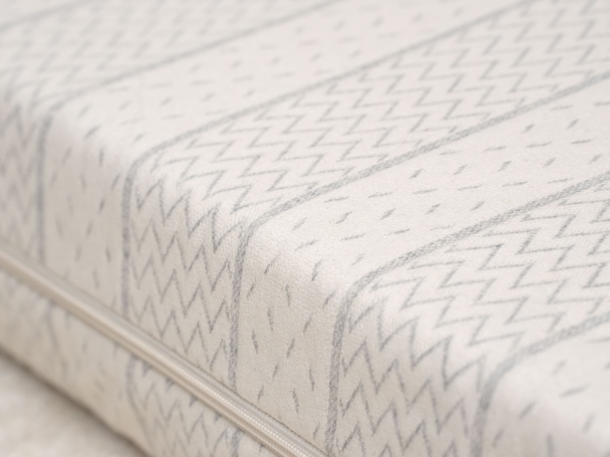 leesa-mattress-crib-08