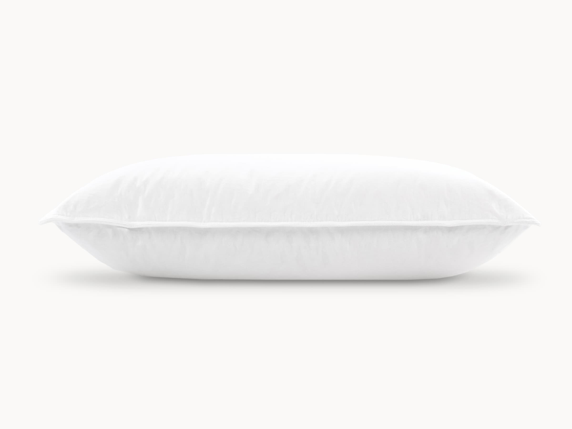 leesa-bedding-downfeatherpillow-01