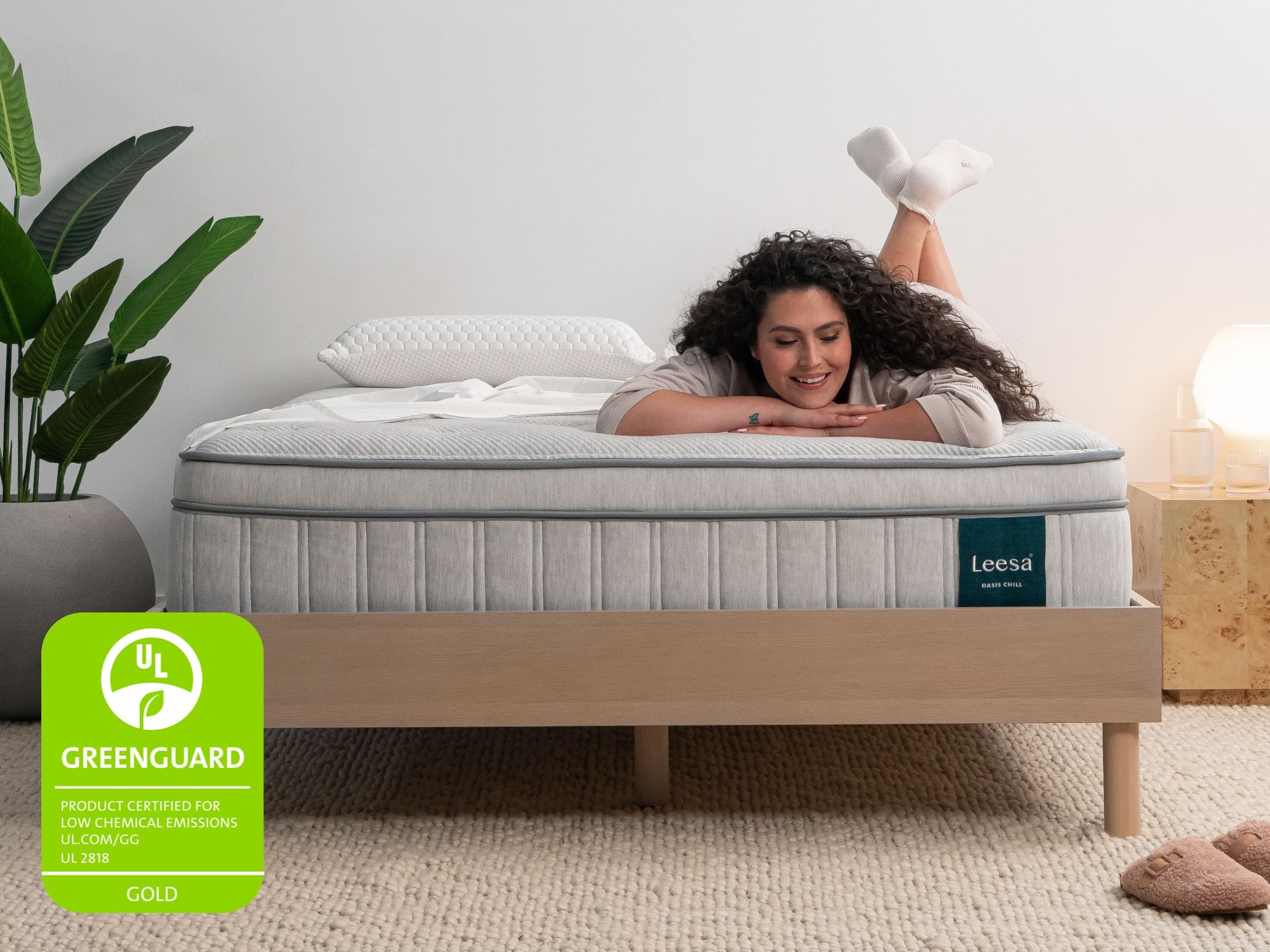 Leesa Oasis Chill Hybrid Mattress 5