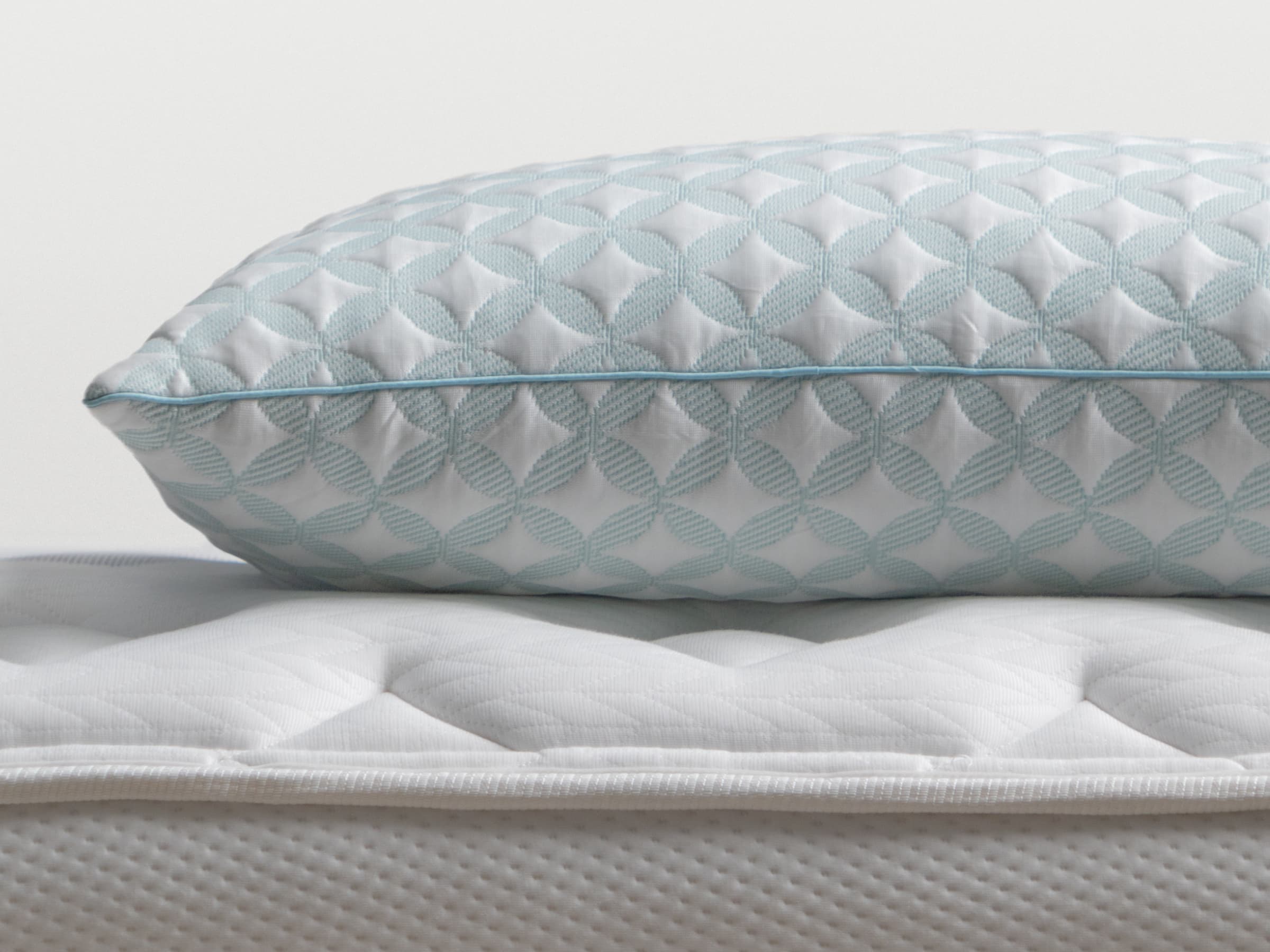 Leesa Adjustable Chill Pillow 6