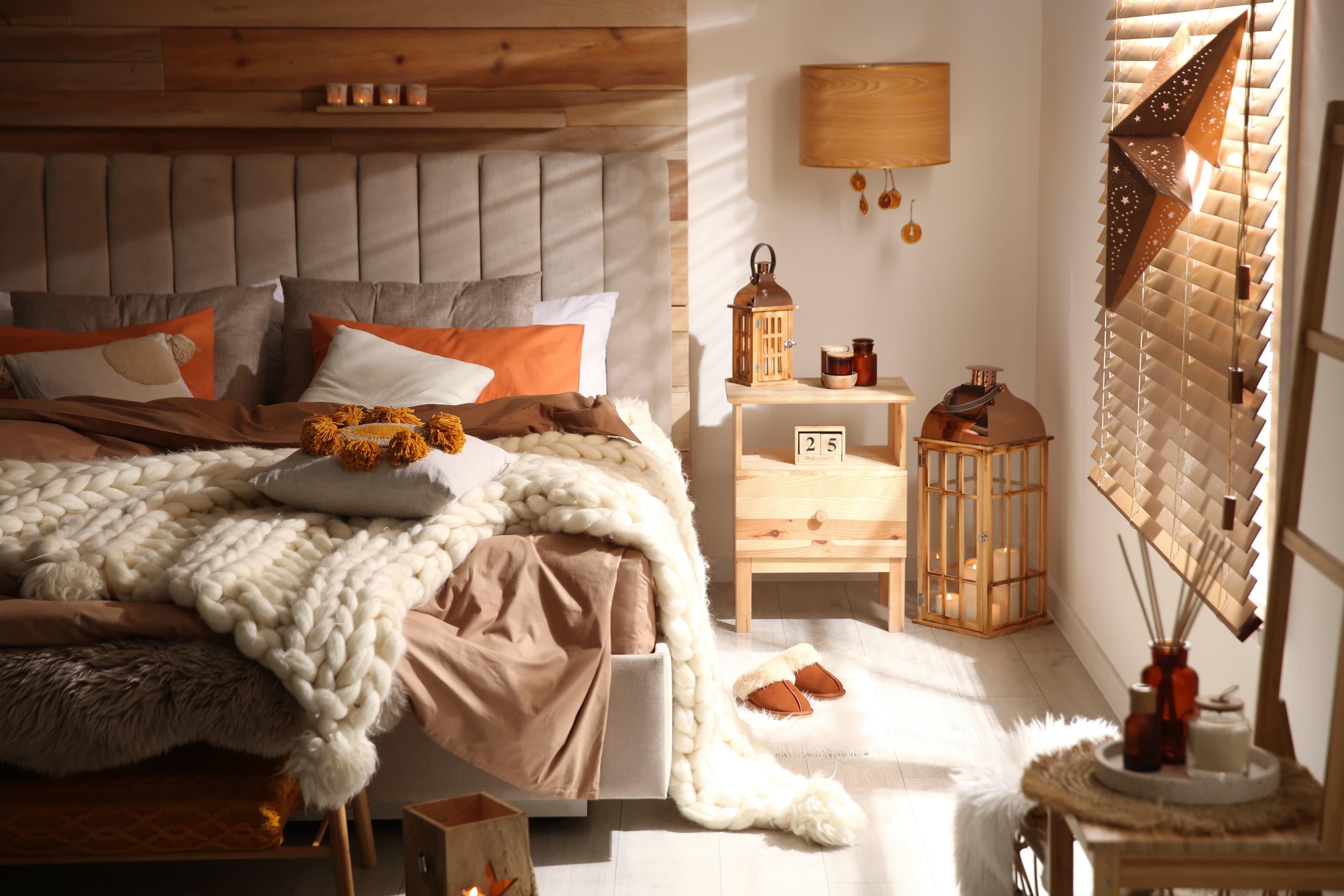 An autumnal Leesa bedroom