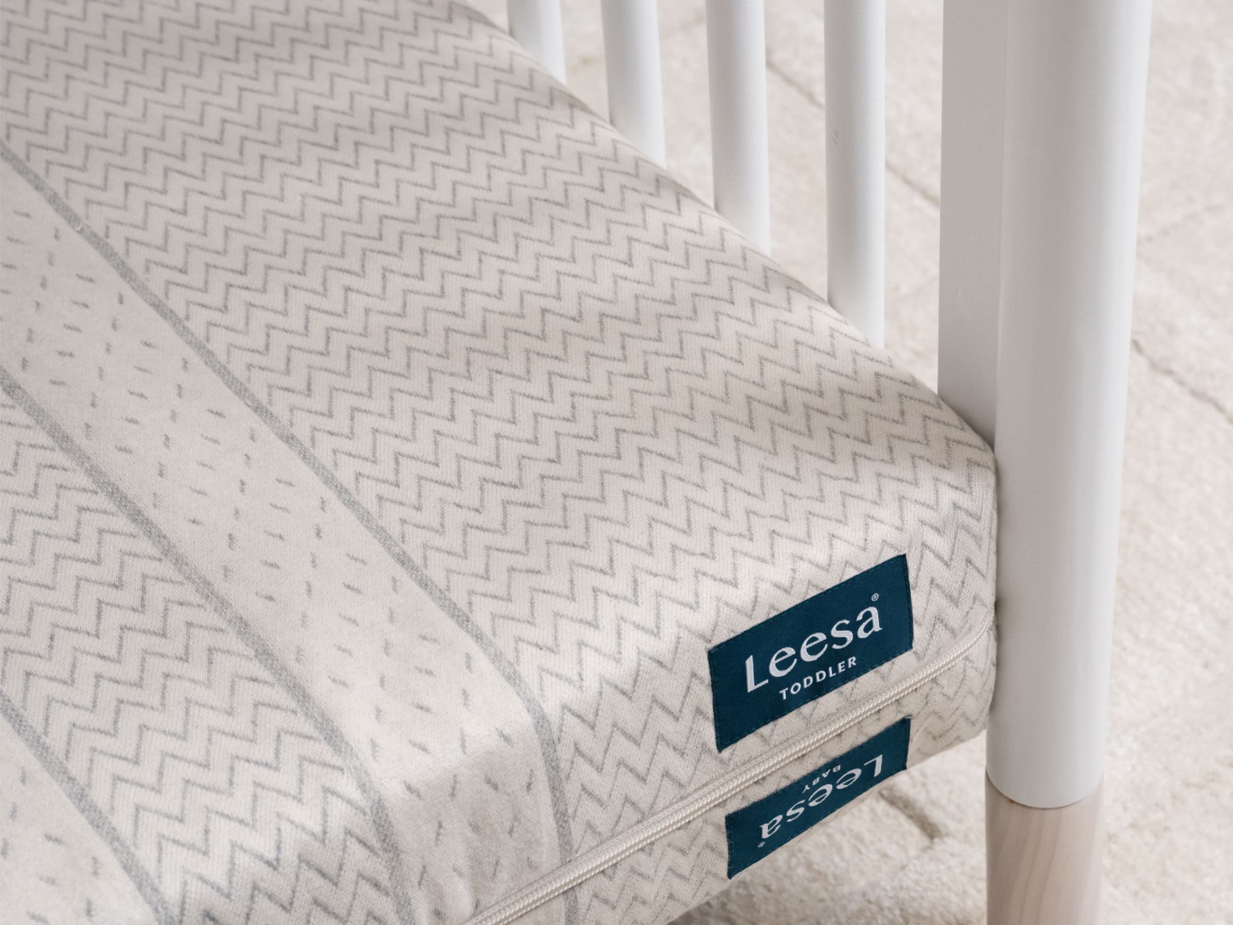 leesa-mattress-crib-07