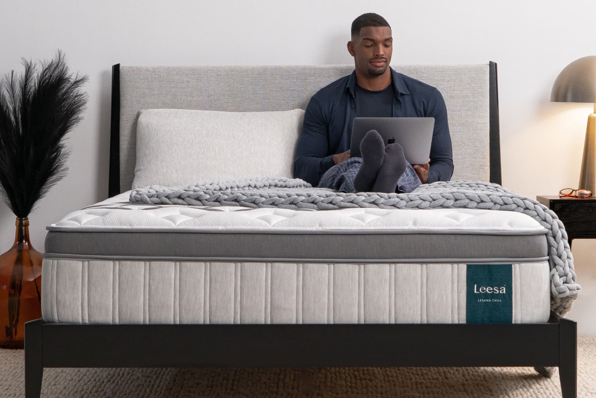 Wirecutter Names Leesa Top 2026 Mattress