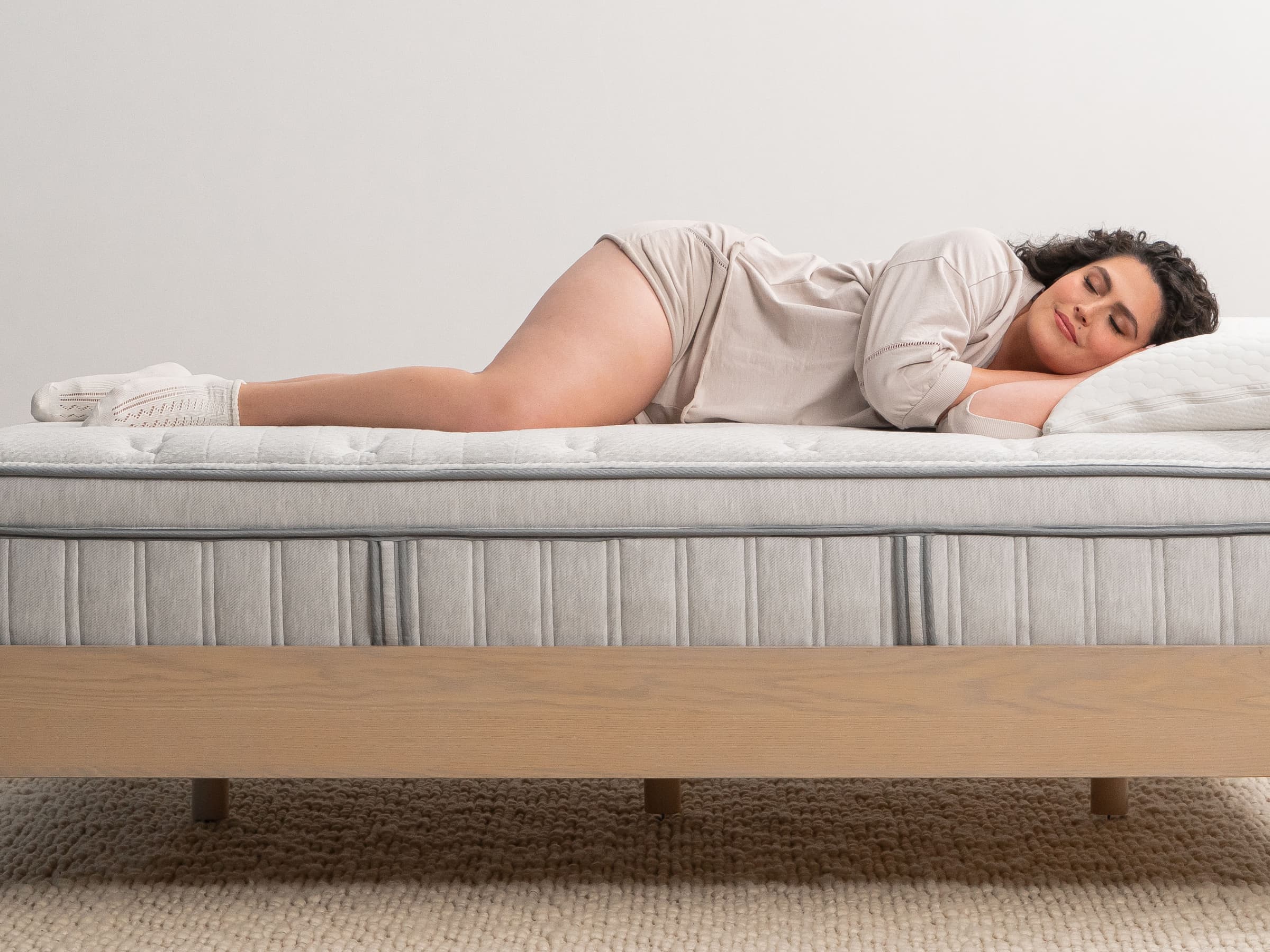 Leesa Oasis Chill Hybrid Mattress 6